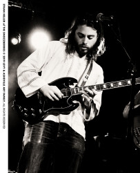 Ethan-of-The-Snozzberries-at-Christmas-Jam-2019-lo.jpg