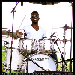The-Snozzberries-at-Ashejam-C-Jerard-Sloan-©-2021-Levy.jpg
